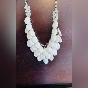 White bubble necklace